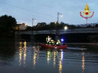 Disperso nel fiume Stura, in corso le ricerche a Torino